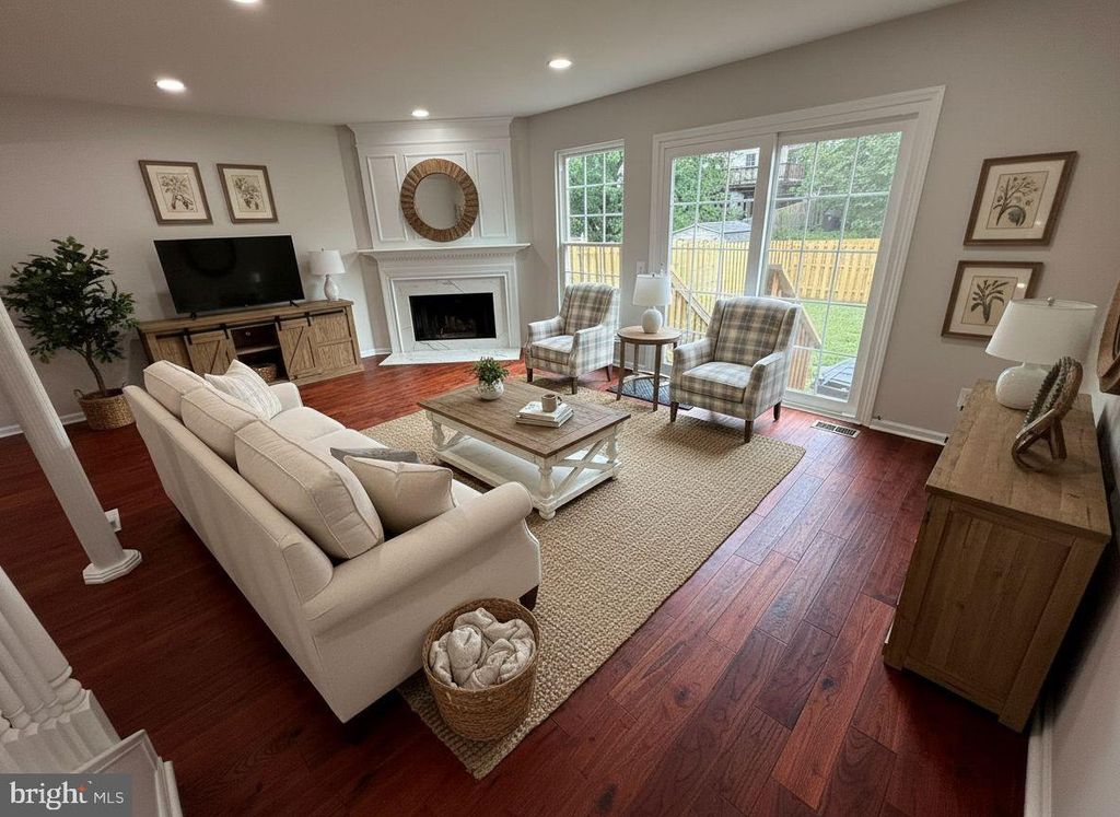 333 STABLE VIEW TER NE, Leesburg, VA 20176