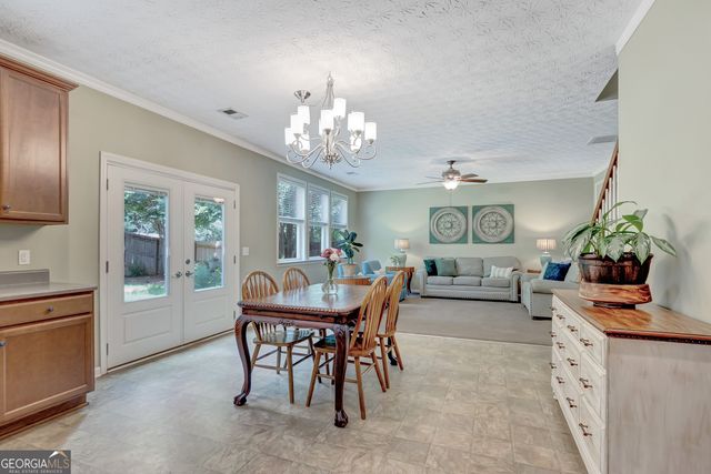 102 Maple Hill Drive, Newnan, GA 30265