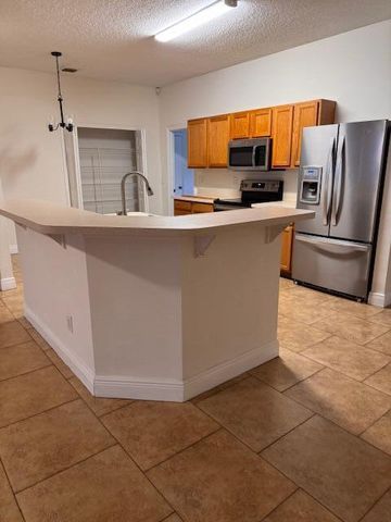 237 SW Grove Avenue, Port St Lucie, FL 34983