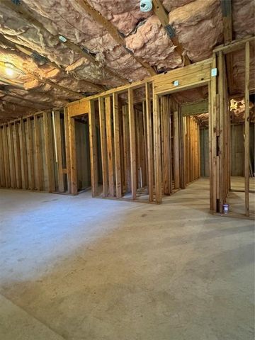 962 Tanners Point Drive, Lawrenceville, GA 30044