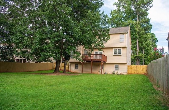 962 Tanners Point Drive, Lawrenceville, GA 30044