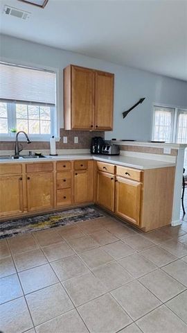 962 Tanners Point Drive, Lawrenceville, GA 30044