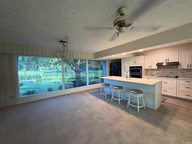 2813 Wayside Drive, Evansville, IN 47711