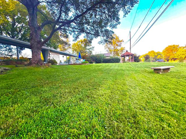 2813 Wayside Drive, Evansville, IN 47711