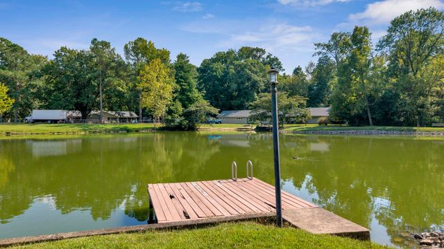2813 Wayside Drive, Evansville, IN 47711