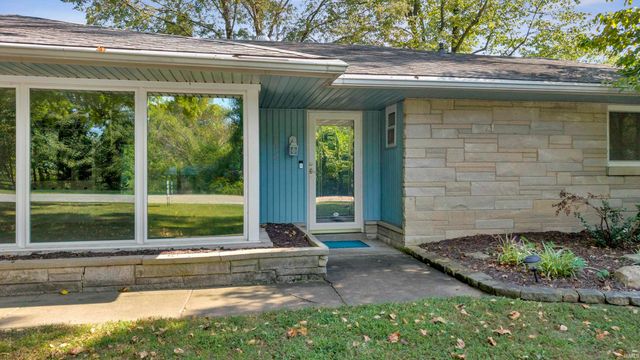 2813 Wayside Drive, Evansville, IN 47711