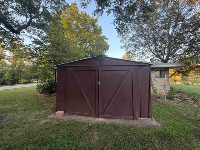 2813 Wayside Drive, Evansville, IN 47711
