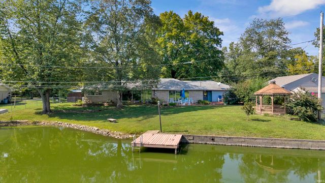 2813 Wayside Drive, Evansville, IN 47711