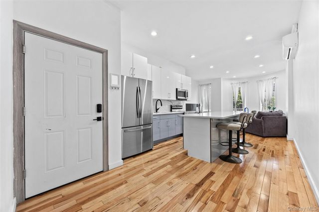 203 E Prospect Avenue, Mount Vernon, NY 10550