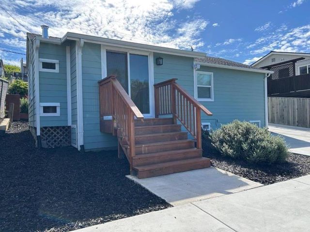 5025 Hilltop Drive, El Sobrante, CA 94803