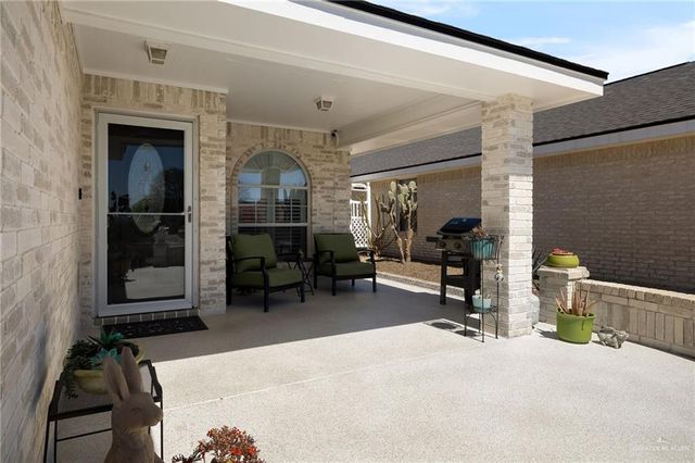 1413 E 2nd Street, Mission, TX 78572