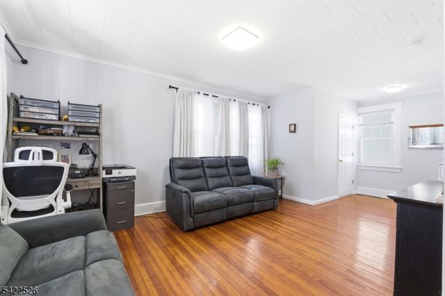 140 Grove Ave, Woodbridge Twp., NJ 07095