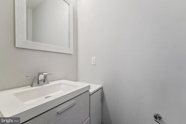 7826 KEENAN RD, Glen Burnie, MD 21061