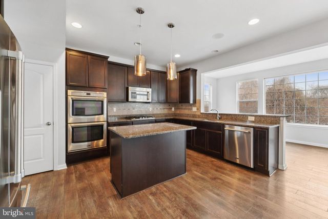 7826 KEENAN RD, Glen Burnie, MD 21061