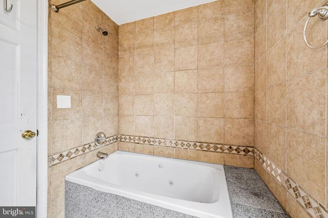 2315 EASTERN AVE, Baltimore, MD 21224