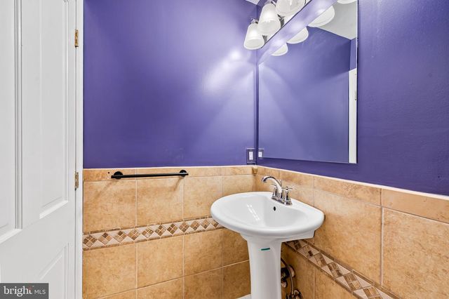 2315 EASTERN AVE, Baltimore, MD 21224