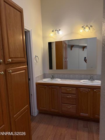 1180 Bandtail Drive, Carson City, NV 89701