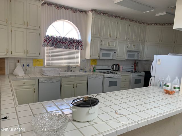 1180 Bandtail Drive, Carson City, NV 89701