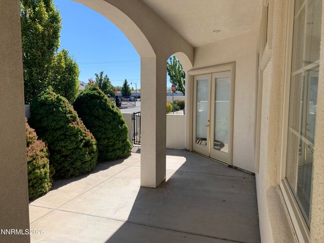 1180 Bandtail Drive, Carson City, NV 89701