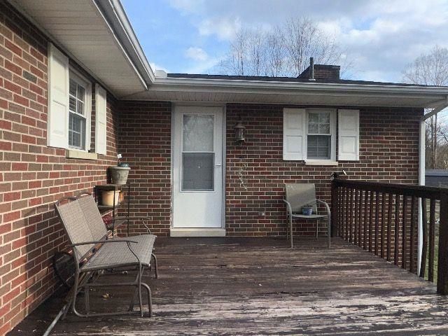 2952 Route 75, Huntington, WV 25704