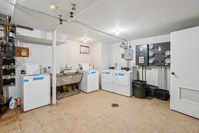 7422 W 111th Street 510, Worth, IL 60482