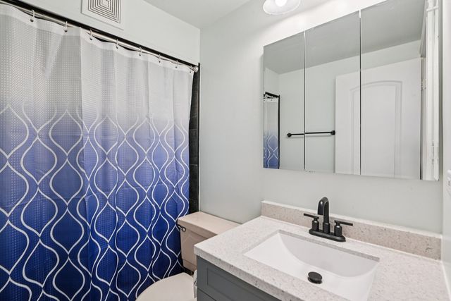 7422 W 111th Street 510, Worth, IL 60482