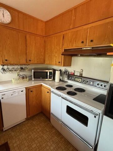 268 Placer Drive, Trinity Center, CA 96091