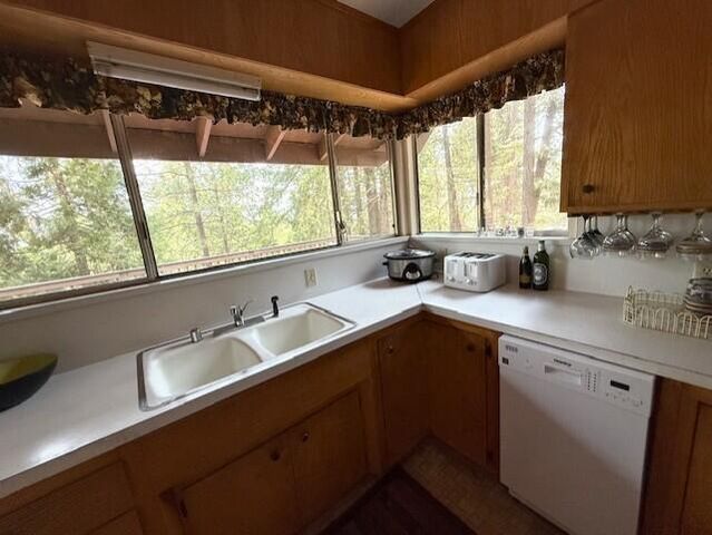 268 Placer Drive, Trinity Center, CA 96091