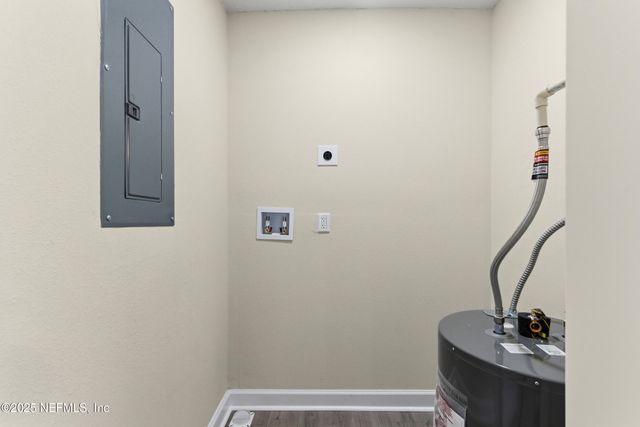 4817 MANCHESTER Road, Jacksonville, FL 32210