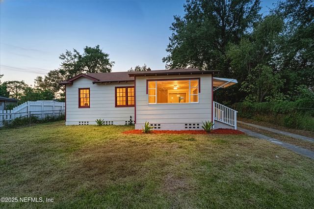 4817 MANCHESTER Road, Jacksonville, FL 32210