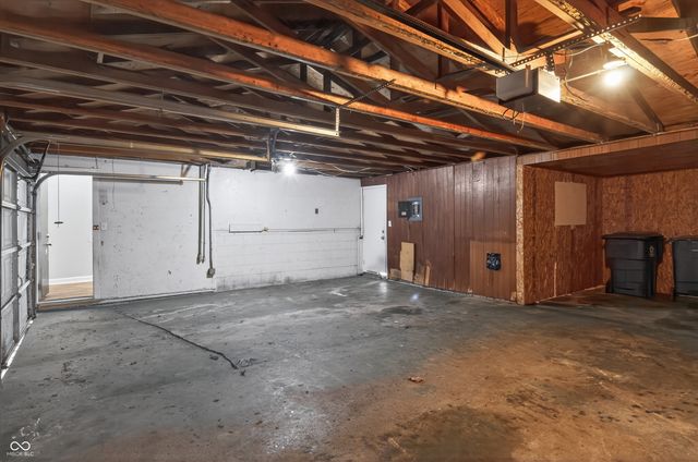 9123 Trinity Place, Indianapolis, IN 46229