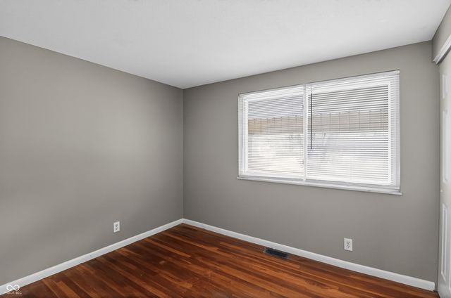 9123 Trinity Place, Indianapolis, IN 46229