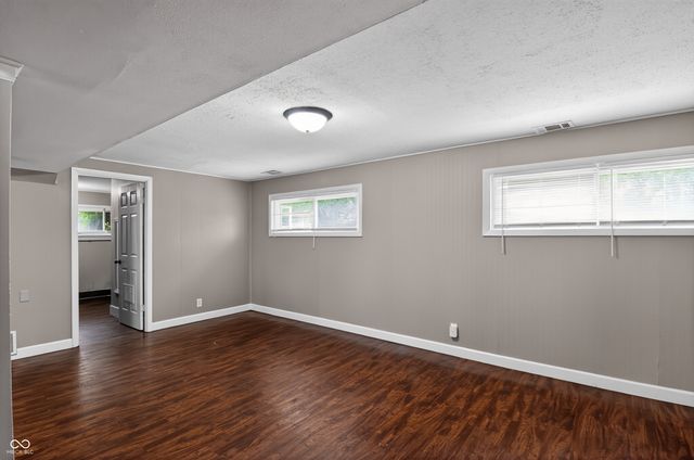 9123 Trinity Place, Indianapolis, IN 46229