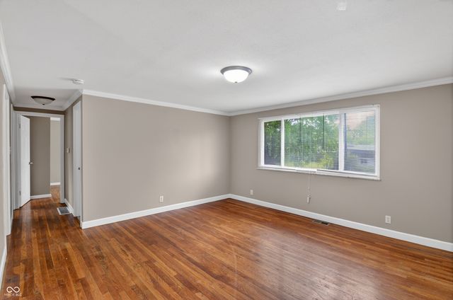 9123 Trinity Place, Indianapolis, IN 46229