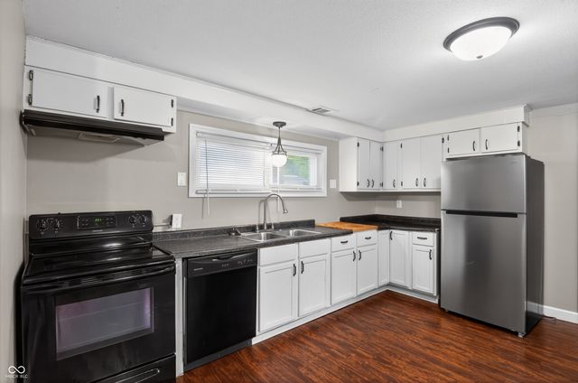 9123 Trinity Place, Indianapolis, IN 46229