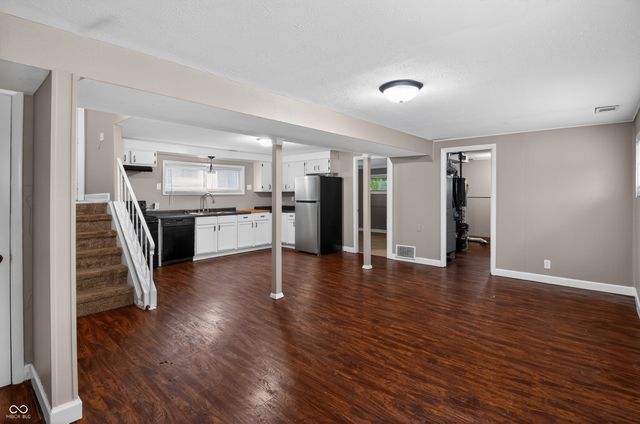 9123 Trinity Place, Indianapolis, IN 46229