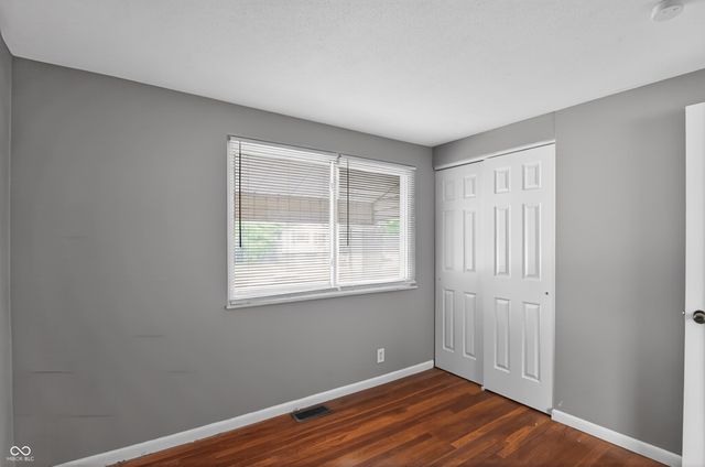 9123 Trinity Place, Indianapolis, IN 46229