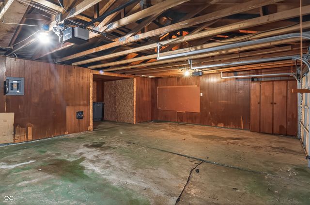 9123 Trinity Place, Indianapolis, IN 46229