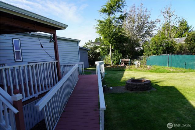 31308 N Place, Ocean Park, WA 98640