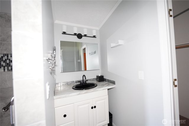 31308 N Place, Ocean Park, WA 98640