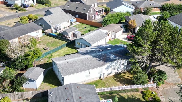 31308 N Place, Ocean Park, WA 98640