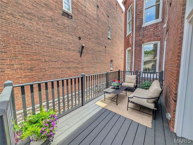 1819 Lafayette Avenue, St Louis, MO 63104