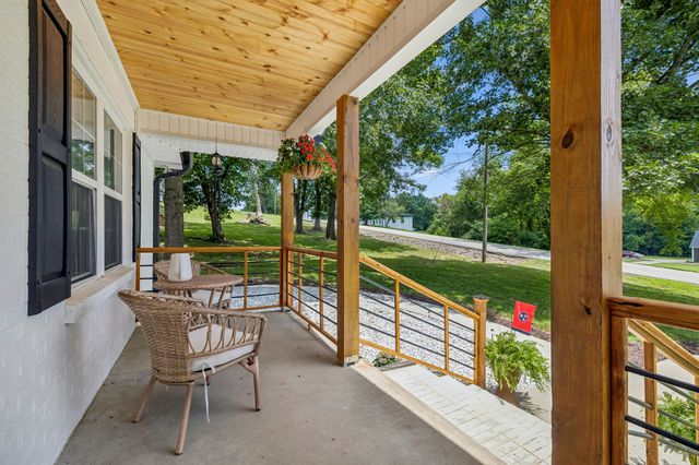 208 Western Ave, Hartsville, TN 37074