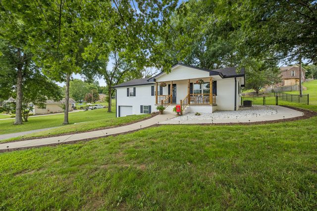 208 Western Ave, Hartsville, TN 37074