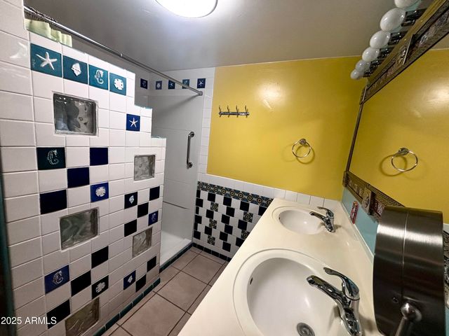 230 W 1ST Avenue, Ajo, AZ 85321