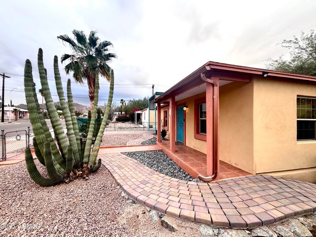 230 W 1ST Avenue, Ajo, AZ 85321