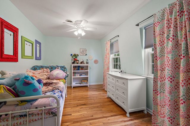1695 Starwood Drive, Chesterton, IN 46304