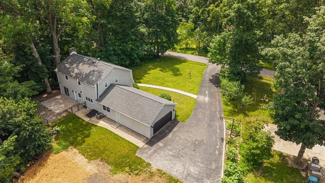 1695 Starwood Drive, Chesterton, IN 46304