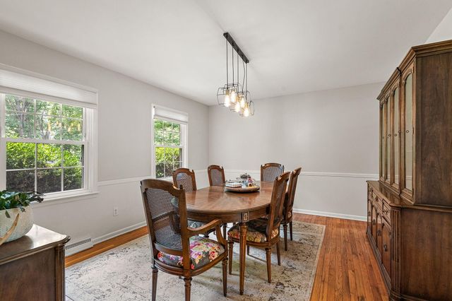 1695 Starwood Drive, Chesterton, IN 46304