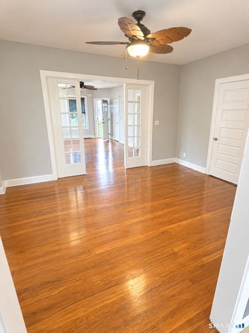 16 Case Street, Hartford, CT 06105